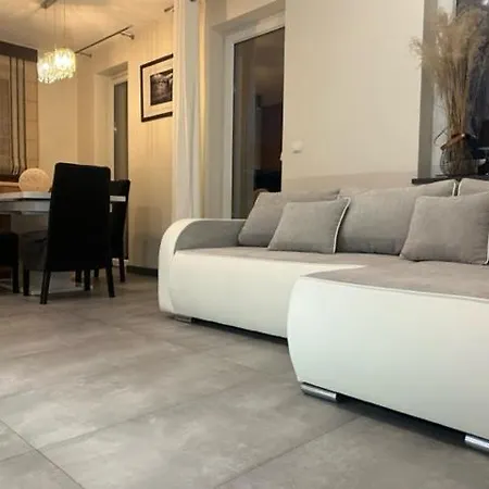 Appartement Z Dwoma Sypialniami I Tarasem Płock