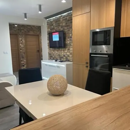 Z Dwoma Sypialniami I Tarasem Appartement *