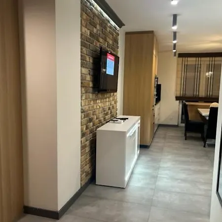 Z Dwoma Sypialniami I Tarasem Apartment Plock