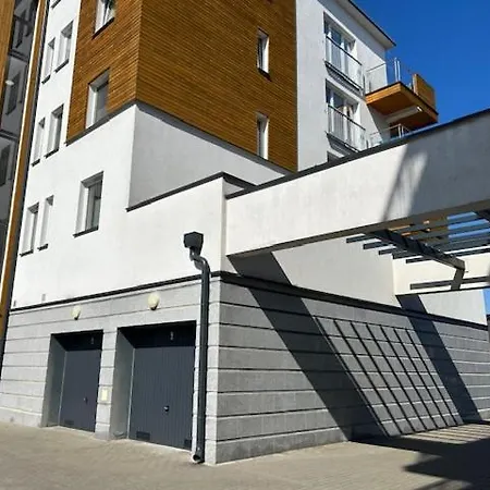 Z Dwoma Sypialniami I Tarasem Apartment